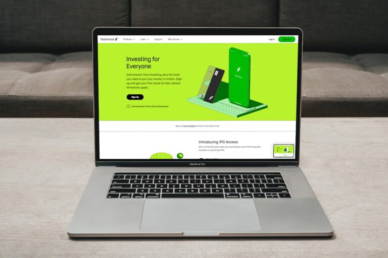 Inwestowanie w Kryptowaluty – Co Musisz Wiedzieć? 7 Photo Cryptocurrency Investment - Bitcoin, Wallet