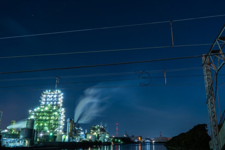 Optymalizacja zużycia energii: Jak oszczędzać na rachunkach energii? 1 Photo Energy consumption optimization