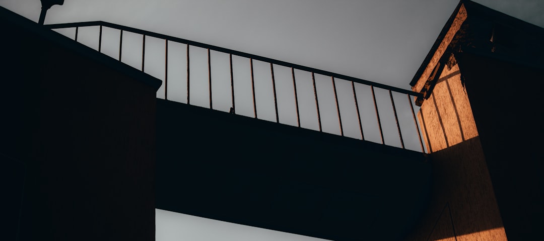 Photo peer-to-peer loans