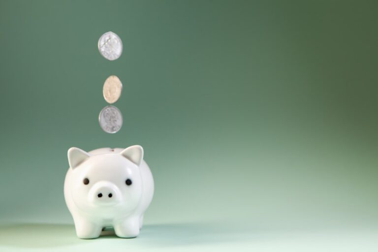 Oszczędzanie na edukacji MOOC: Jak uczyć się online za darmo 1 Photo education savings