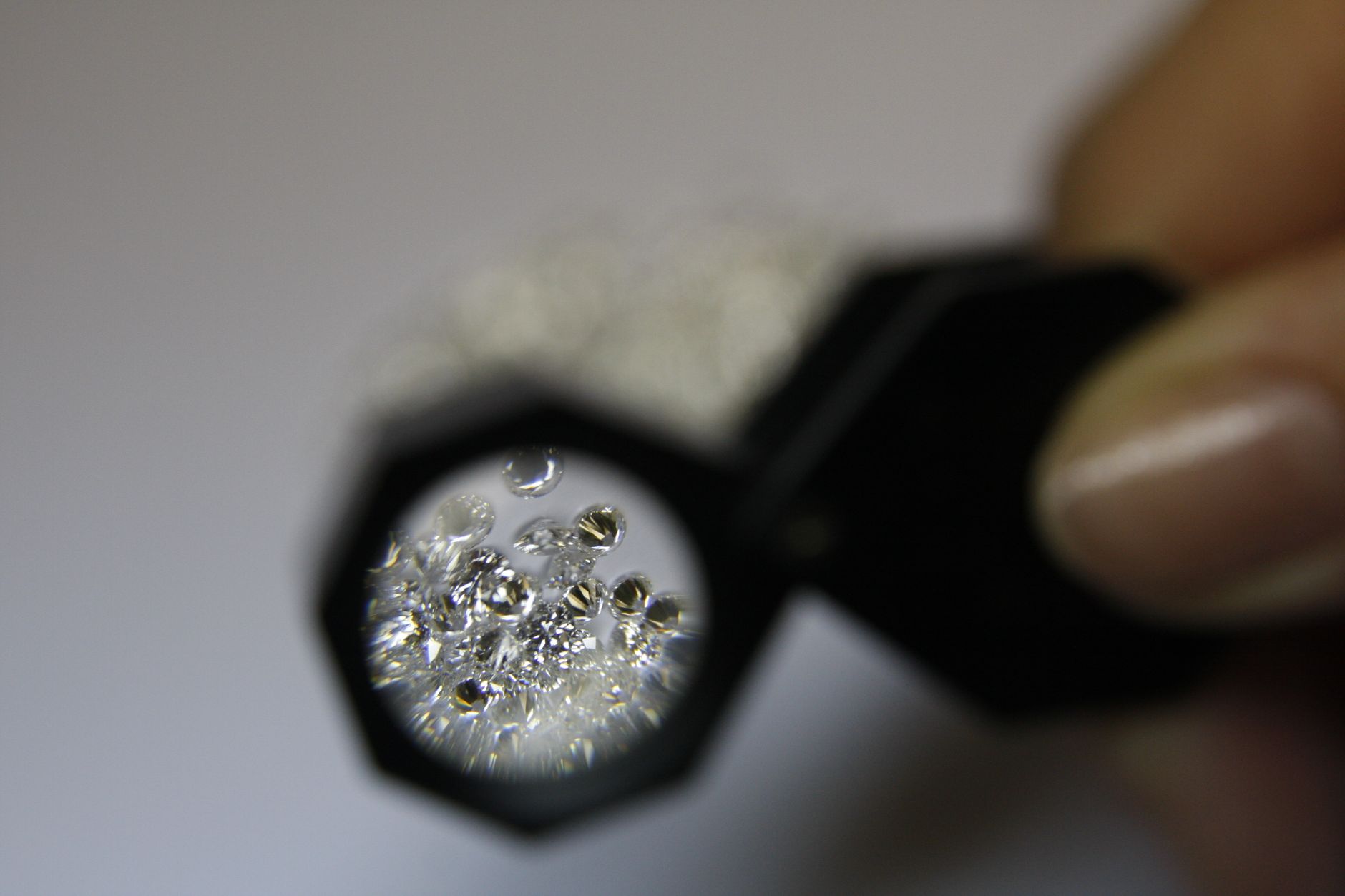 Skup diamentów – jak wycenić diament i gdzie sprzedać go najlepiej? 1 pexels photo 5912127